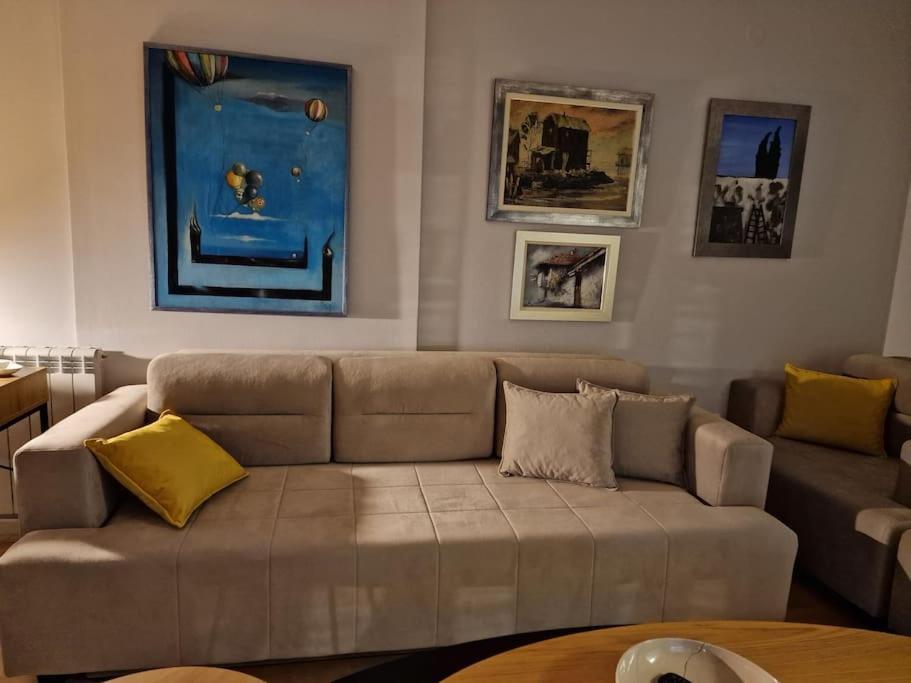 Luxury Apartment Emas Old Town Sarajevo Dream View Exterior foto